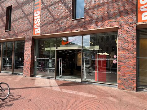 sneaker store groningen